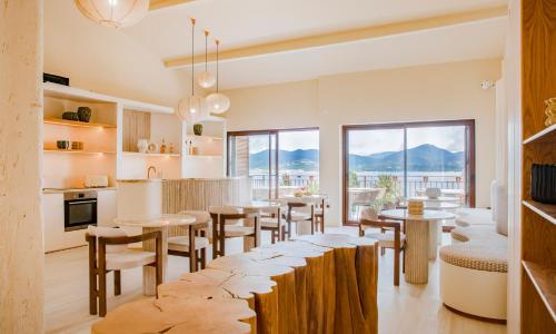 Tinah Saint-Tropez - photo 1