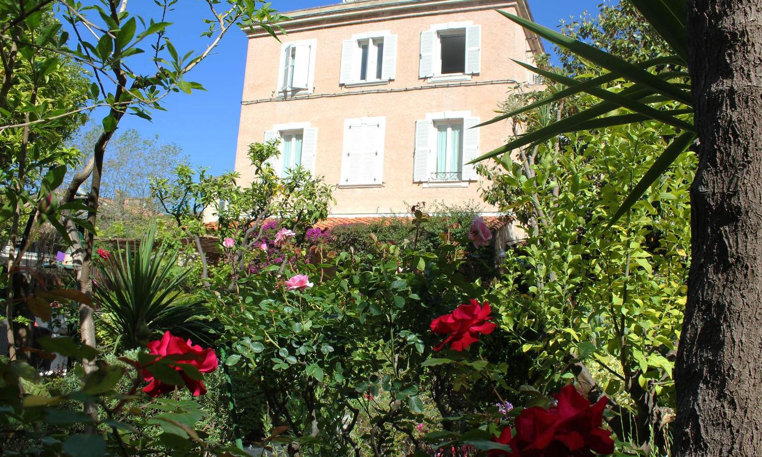 Foto vom Hôtel Les Palmiers