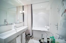 Hôtel Le Y - photo 19